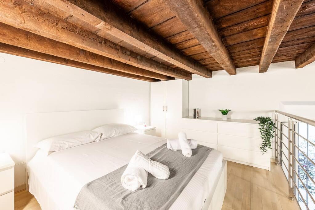 Verdi'S Nest - Loft With Wifi And Netflix 米兰 外观 照片