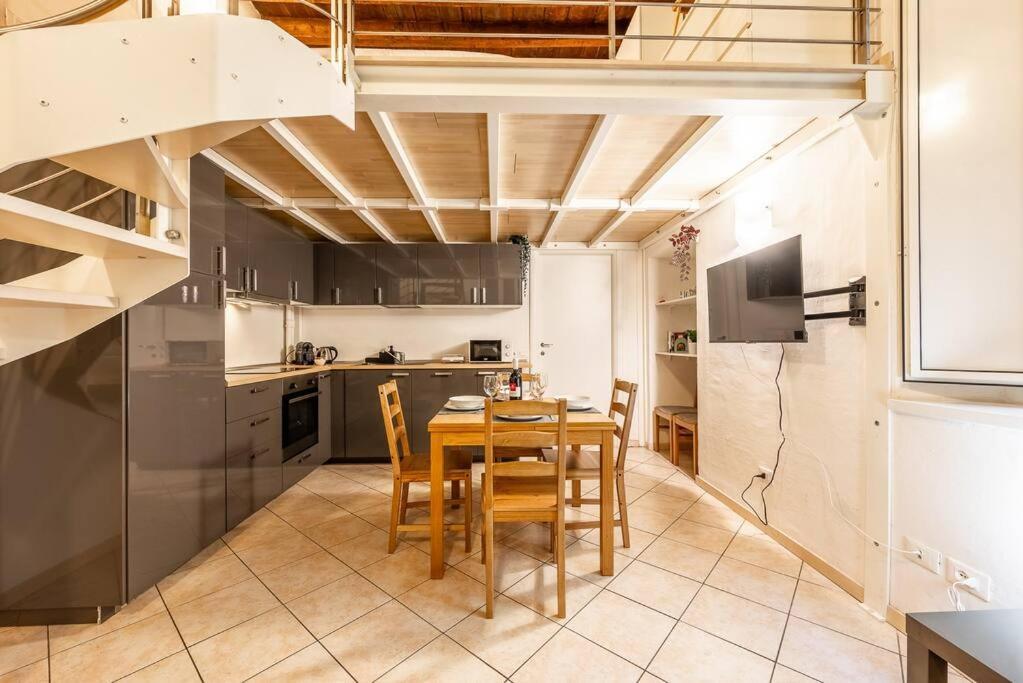 Verdi'S Nest - Loft With Wifi And Netflix 米兰 外观 照片